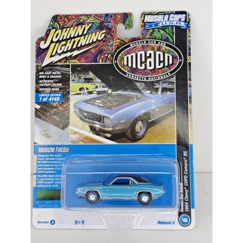 Johnny Lightning 1:64 Chevrolet COPO Camaro RS 1969 MCACN azure turquoise